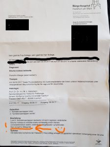 Kein Anhalt für Malignität. Ein sehr beruhigender Satz. :-)